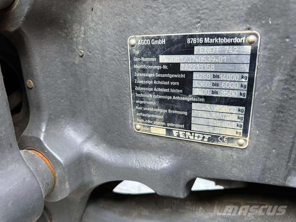 Fendt 722 Profi Plus Tractors