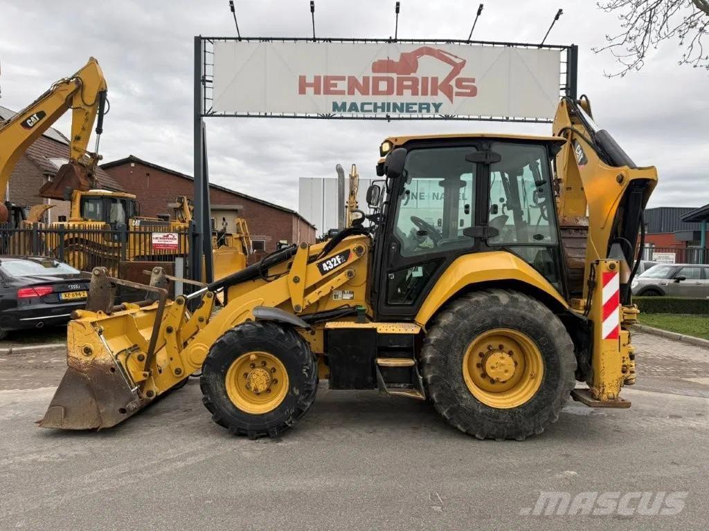CAT 432F2 Backhoe