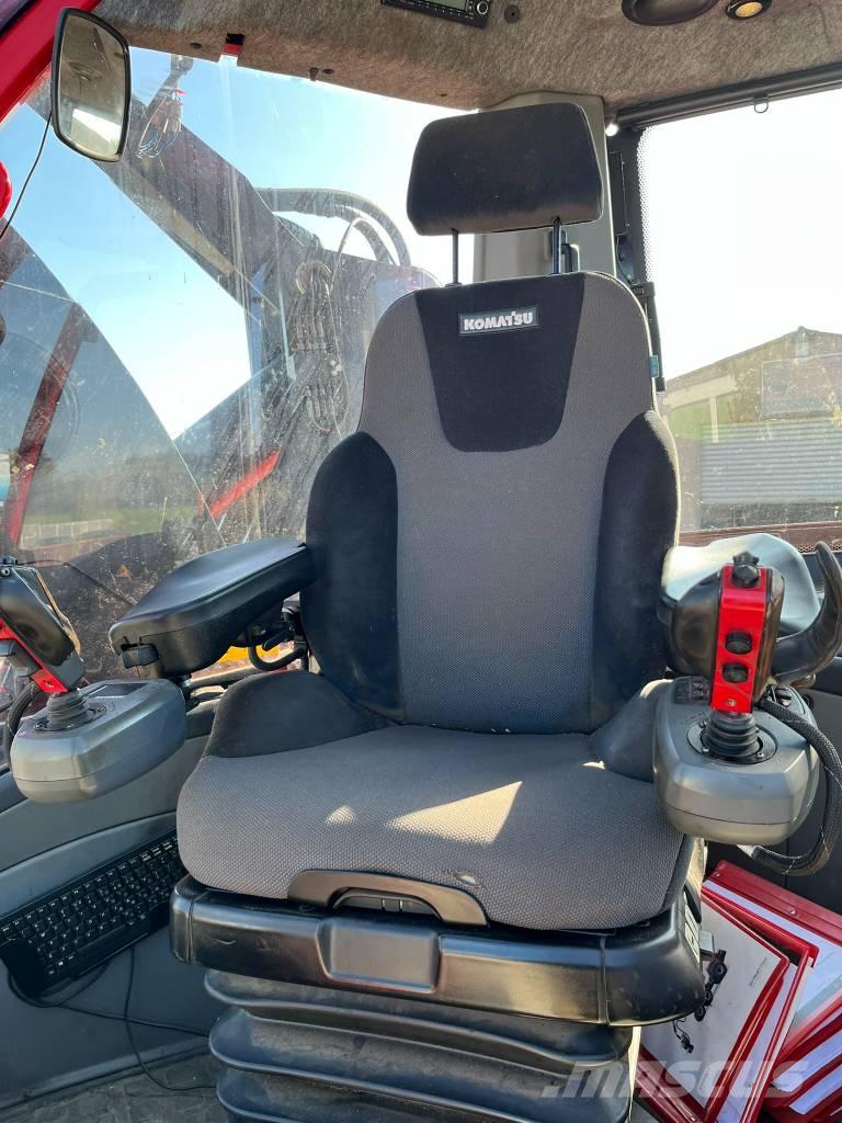 Komatsu 931 XC Harvesters