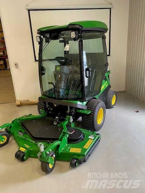 John Deere 1585 Utility machines