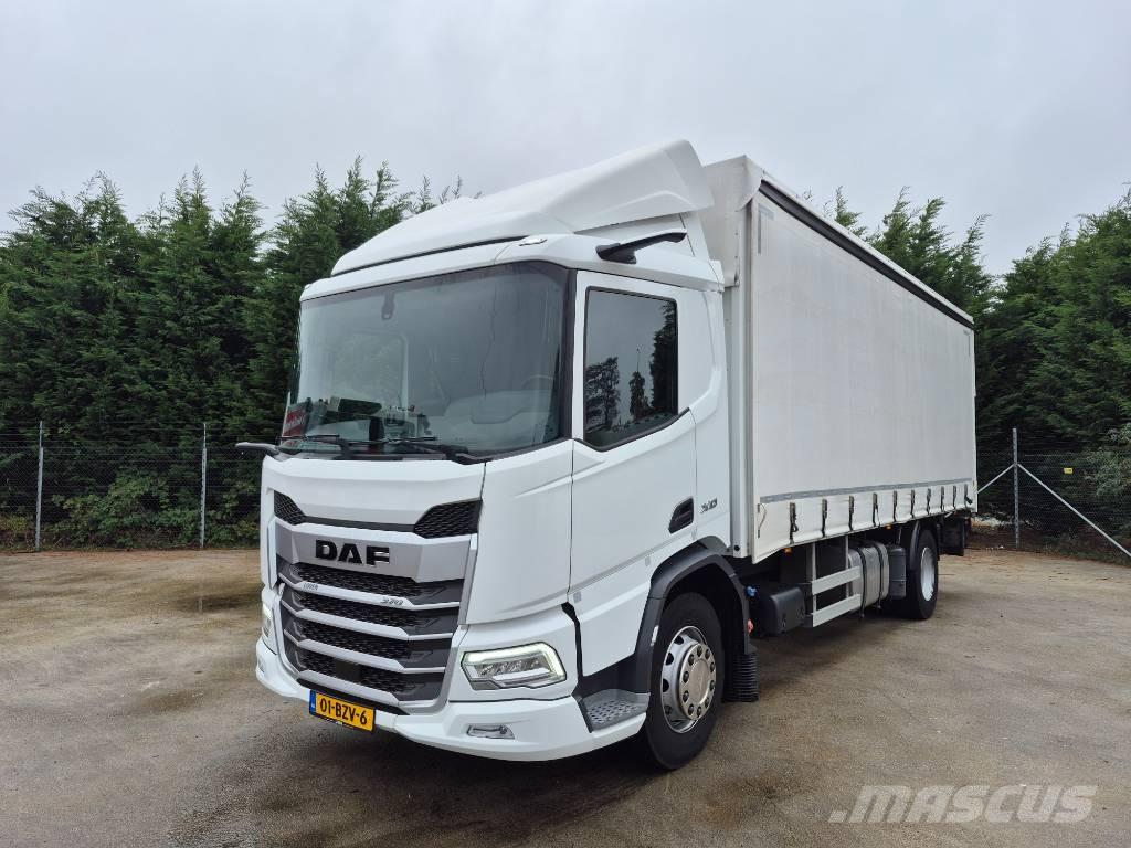 DAF XD 370 Curtain sider trucks
