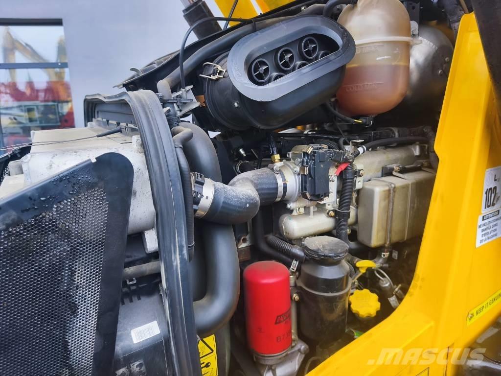 JCB 3 CX Backhoe