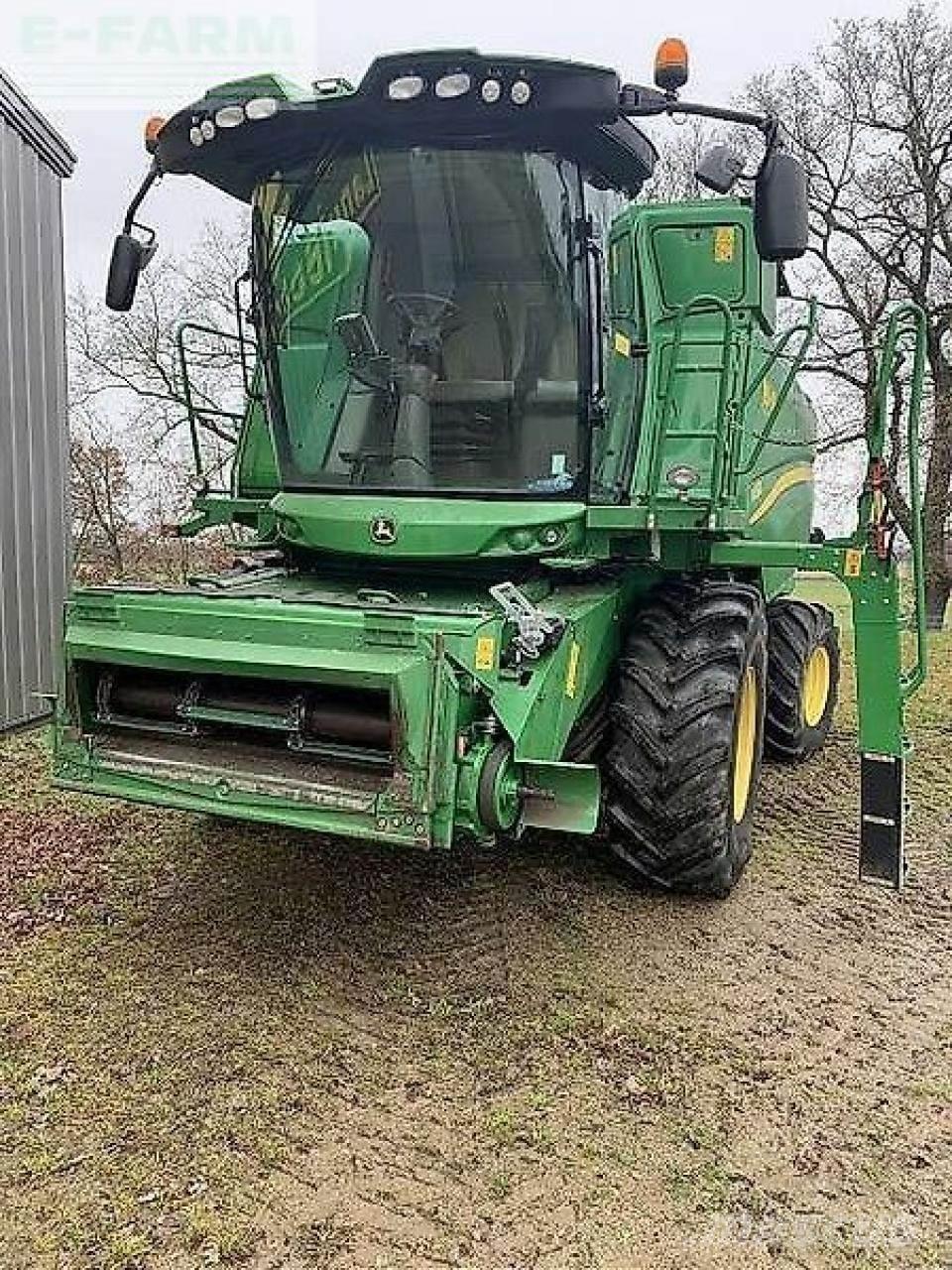 John Deere w660 Combine harvesters