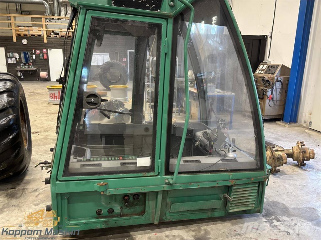 Gremo  Cabins and interior