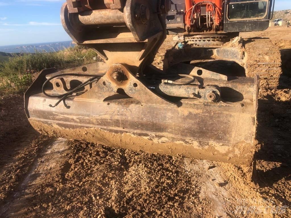 Hitachi ZX350LCN-6 Crawler excavators