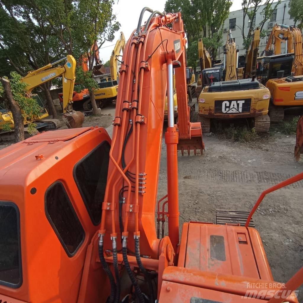 Doosan DH 220 LC-7 Crawler excavators