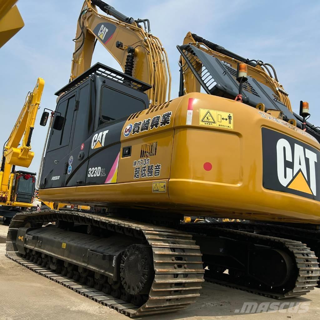 CAT 323D2L Crawler excavators