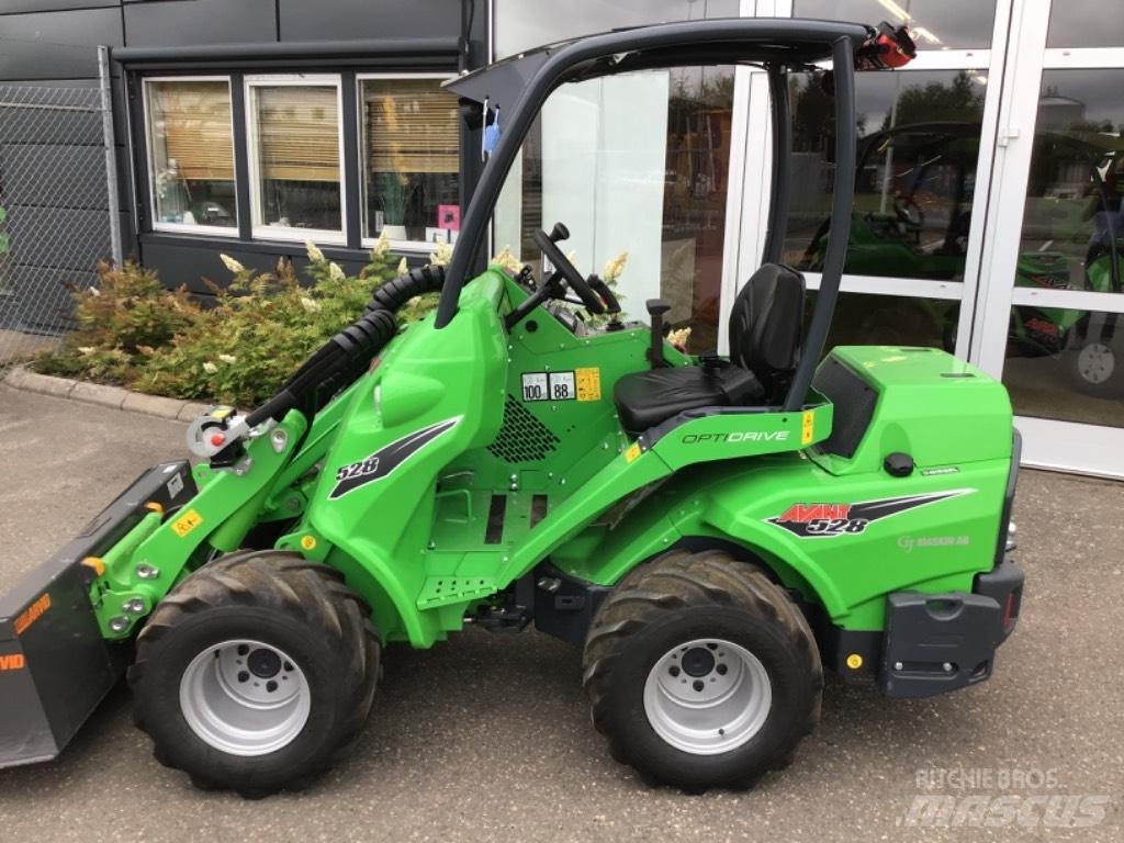 Avant 528 DEMO Multi-purpose loaders