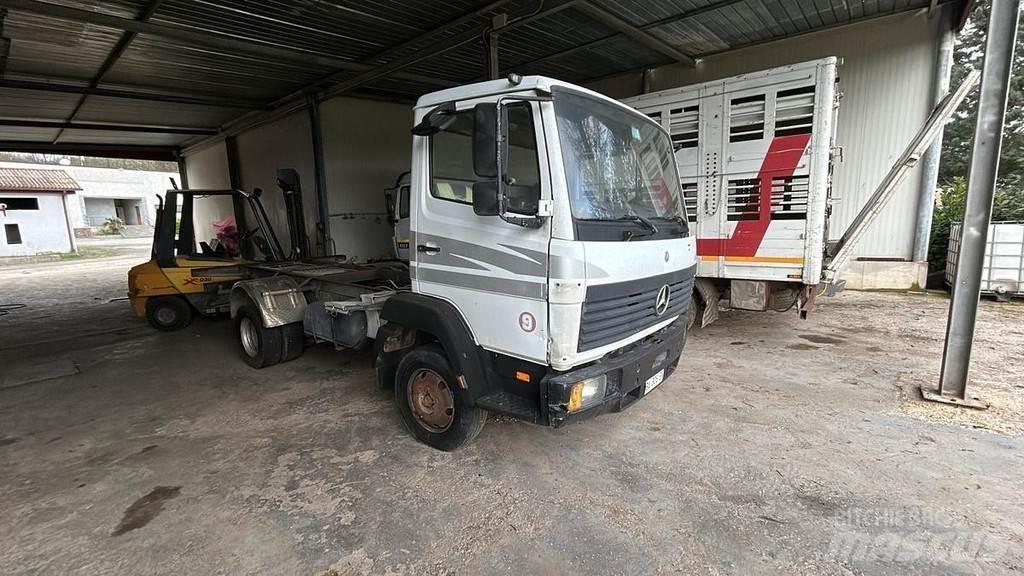 Mercedes-Benz 711 Other trucks