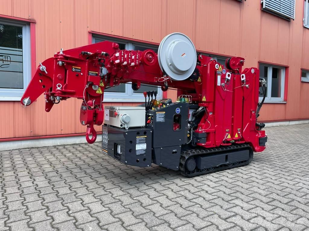 Unic URW-295-2 Track mounted cranes