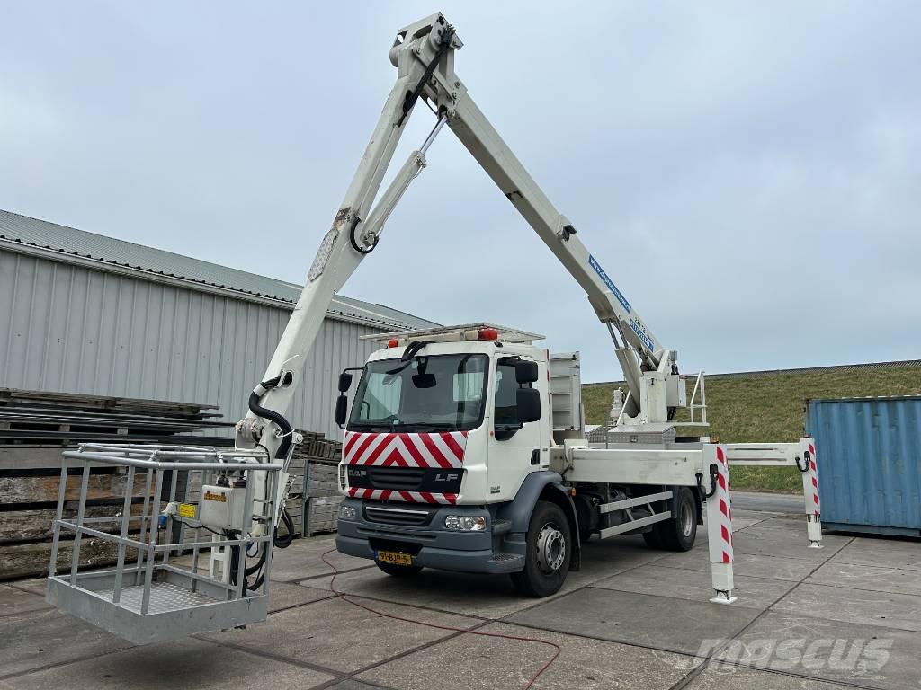Comet 231 TB Truck mounted platforms