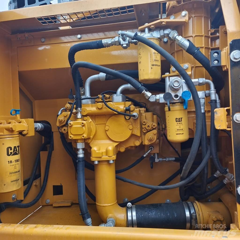 CAT 320 D Crawler excavators