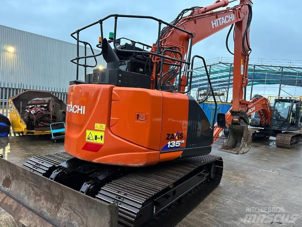 Hitachi ZX 135 US-6 Crawler excavators