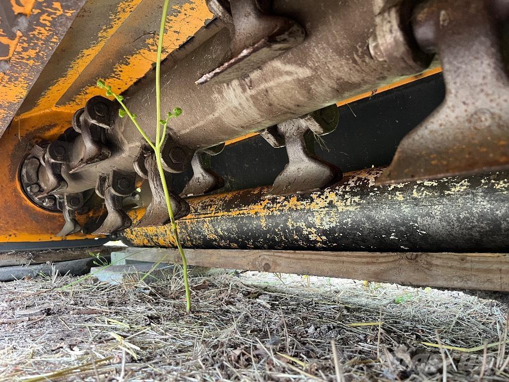 Ferri ZTE2300 Pasture mowers and toppers