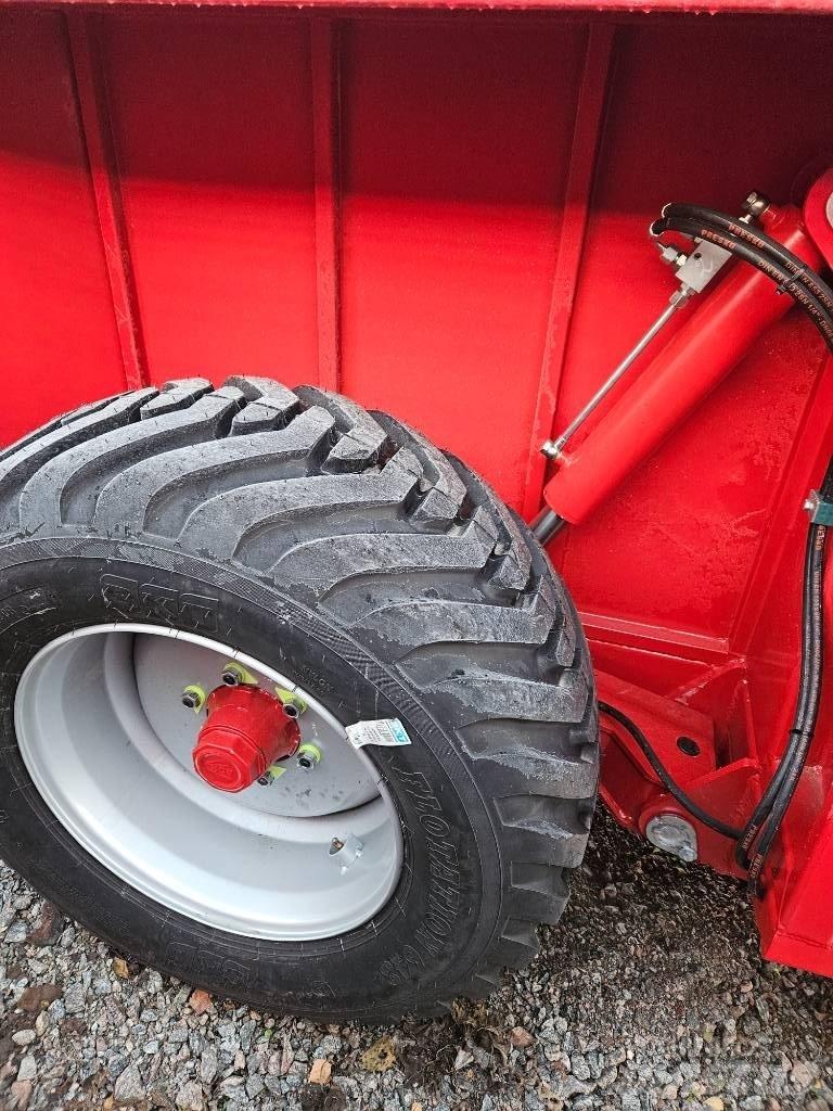 Dinapolis TRV 635 Other trailers