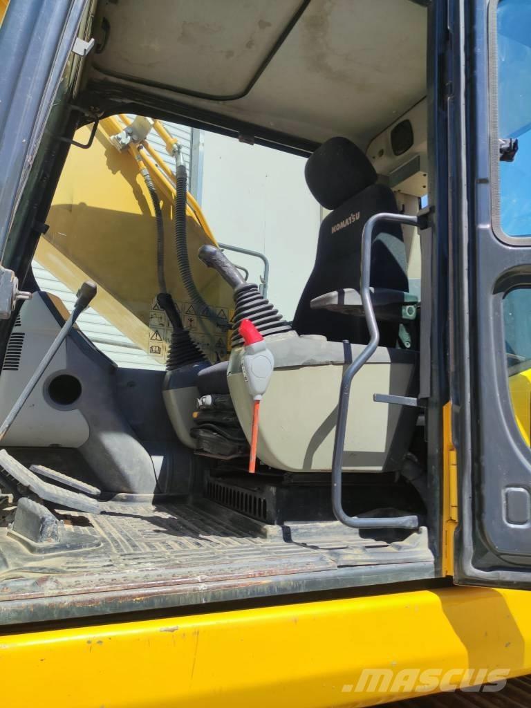 Komatsu PC 210 NLC-8 Crawler excavators
