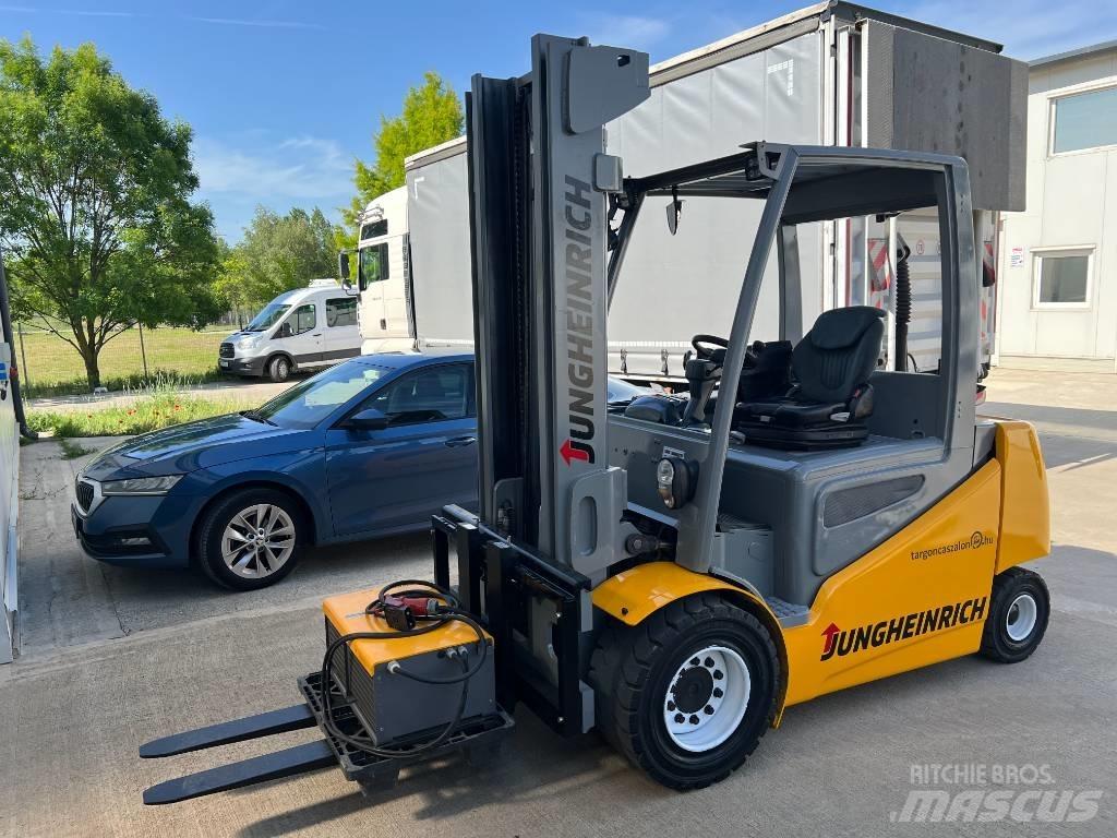 Jungheinrich EFG 540 Electric forklift trucks