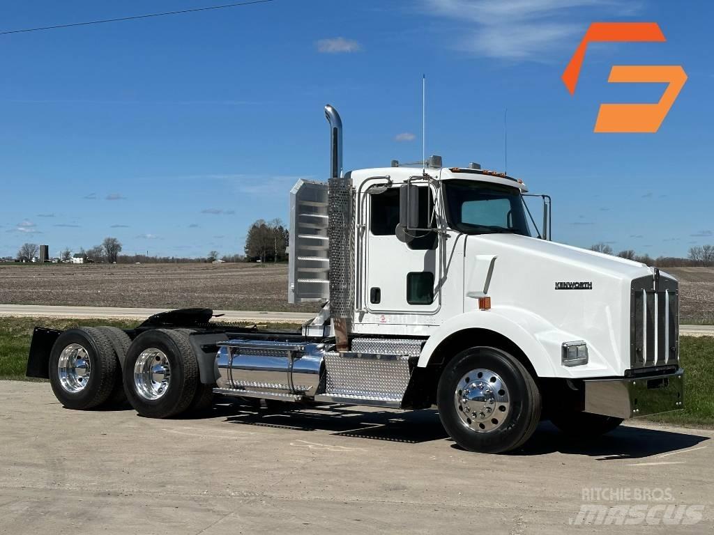 Kenworth T800 Prime Movers