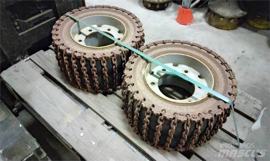 Valmet / Komatsu 360 Harvester heads