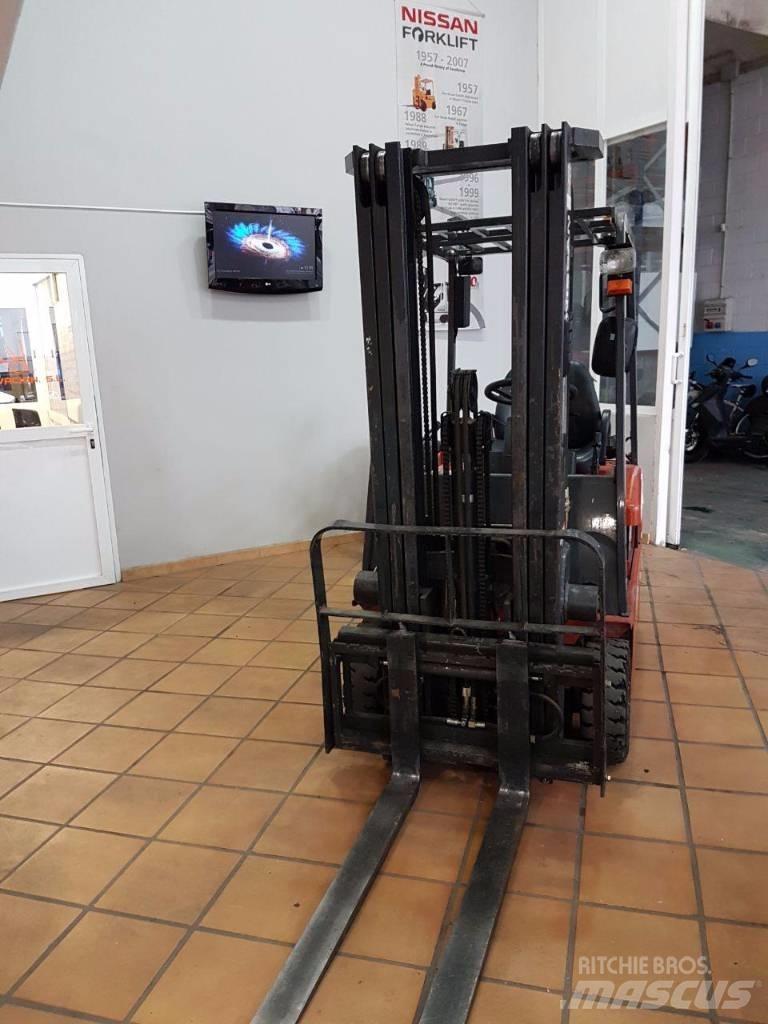 Nissan N01 Electric forklift trucks