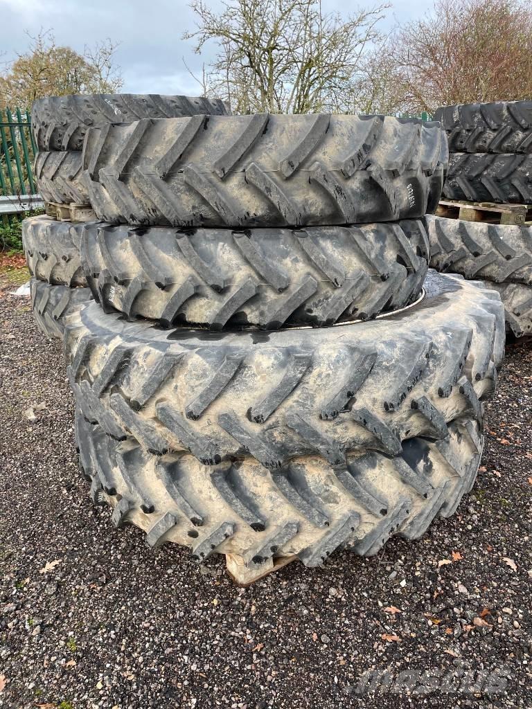 Mitas SET OF WHEELS Tyres, wheels and rims