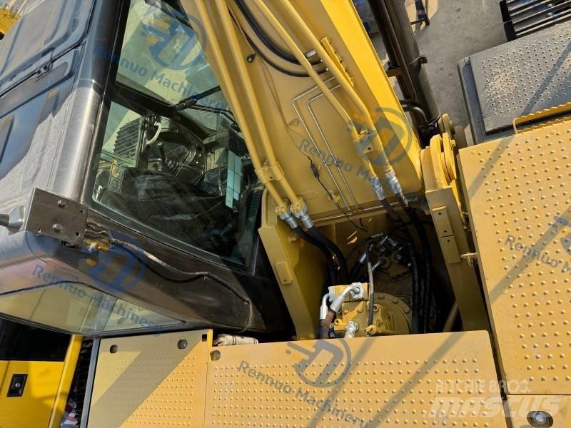 CAT 326D2 Crawler excavators