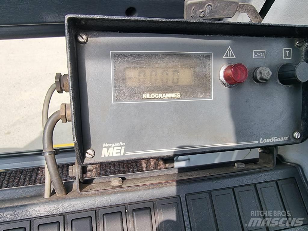 Hyundai 70 D-7 E Diesel trucks