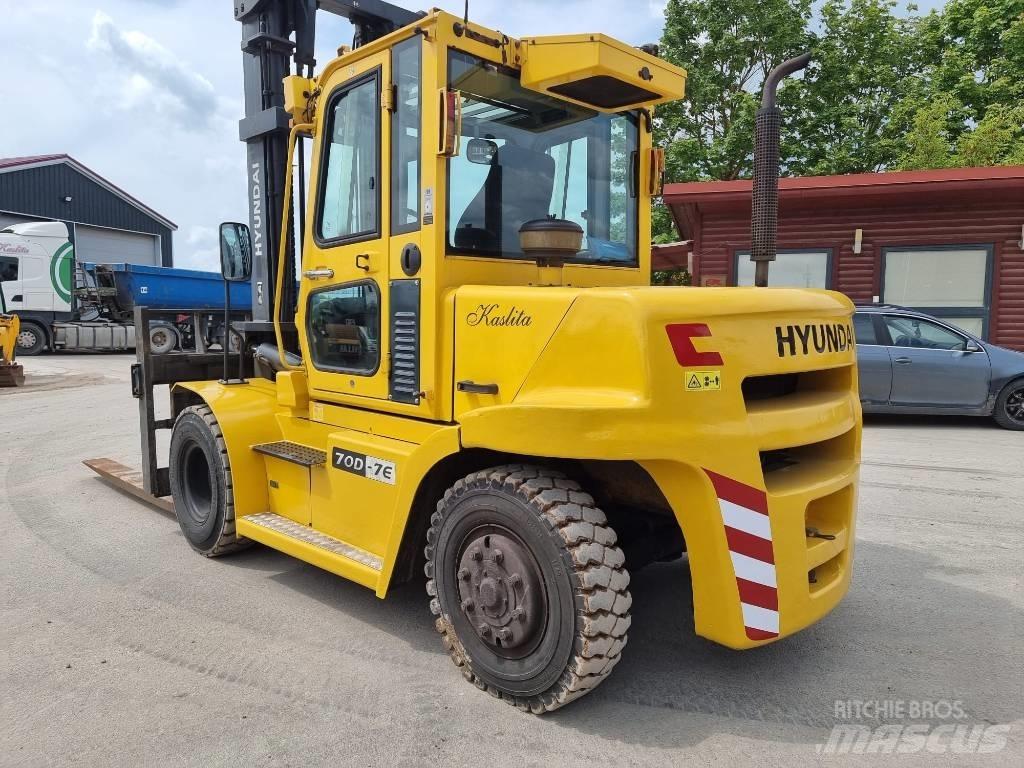 Hyundai 70 D-7 E Diesel trucks