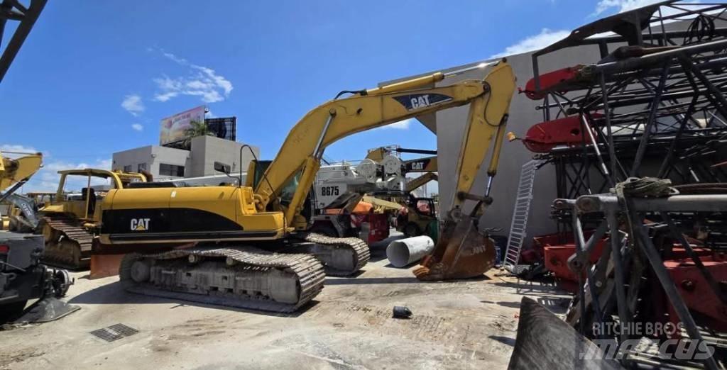 CAT 325 CL Crawler excavators