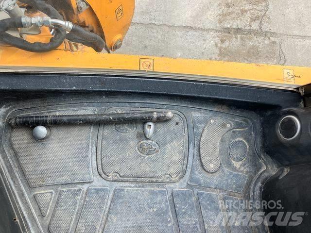 JCB 4CX AEC Backhoe