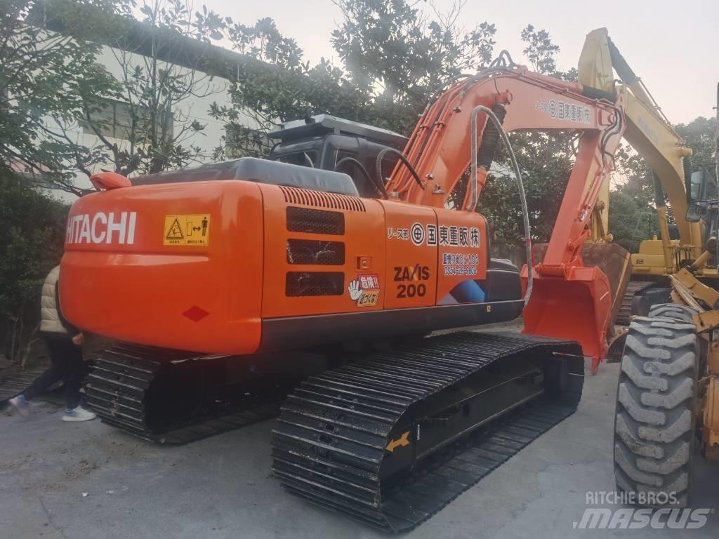Hitachi ZX 200 Crawler excavators
