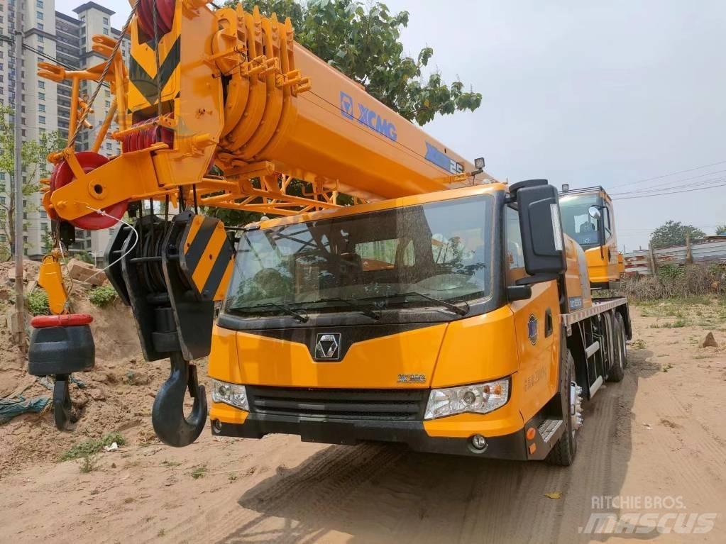 XCMG XCT 25 All terrain cranes