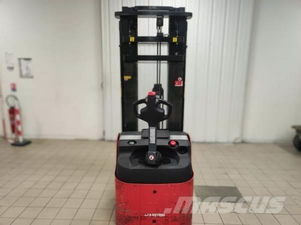 Manitou ES616 AC Self propelled stackers