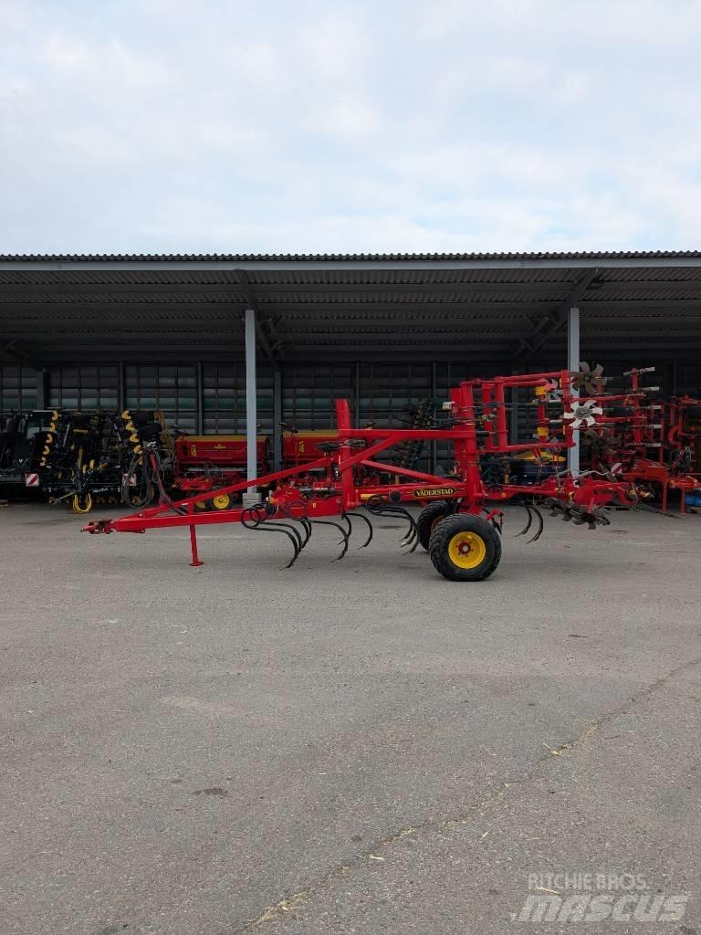Väderstad Swift 400 Cultivators