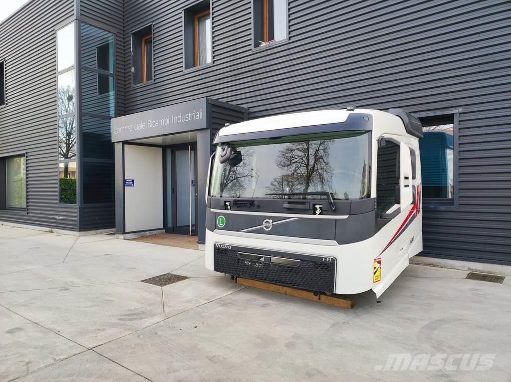 Volvo FH - L2 H1 Cabins and interior