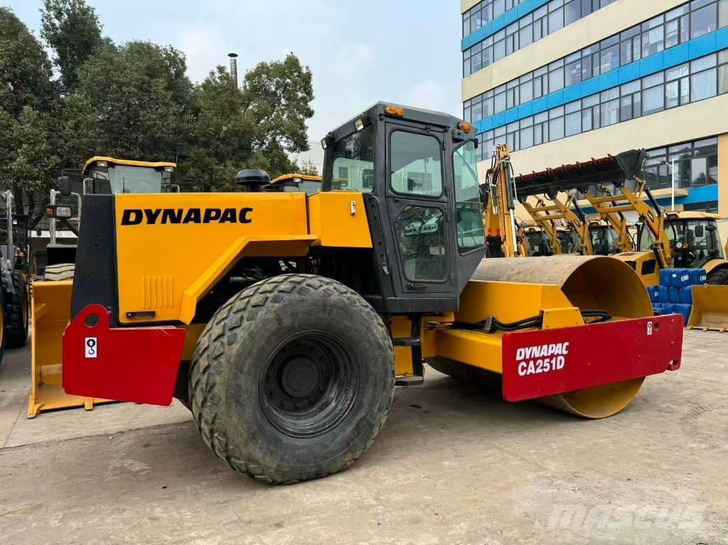Dynapac CA251D Single drum rollers