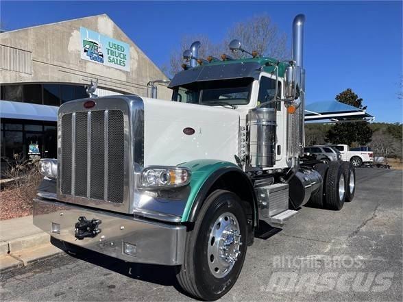 Peterbilt 389 Prime Movers