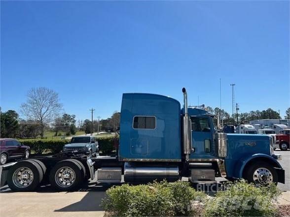 Peterbilt 389 Other