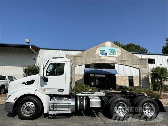 Peterbilt 579 Prime Movers