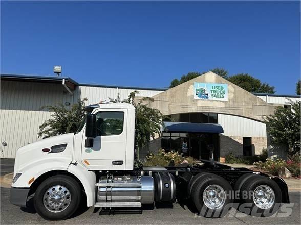 Peterbilt 579 Prime Movers