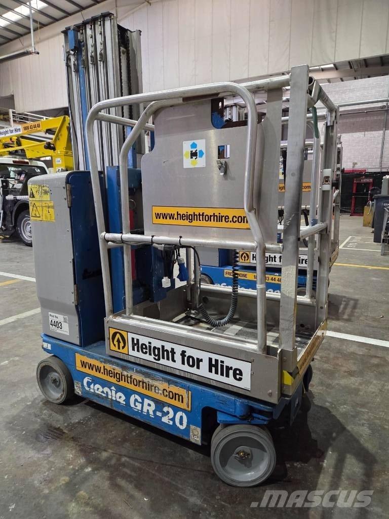 Genie GR 20 Used Personnel lifts and access elevators