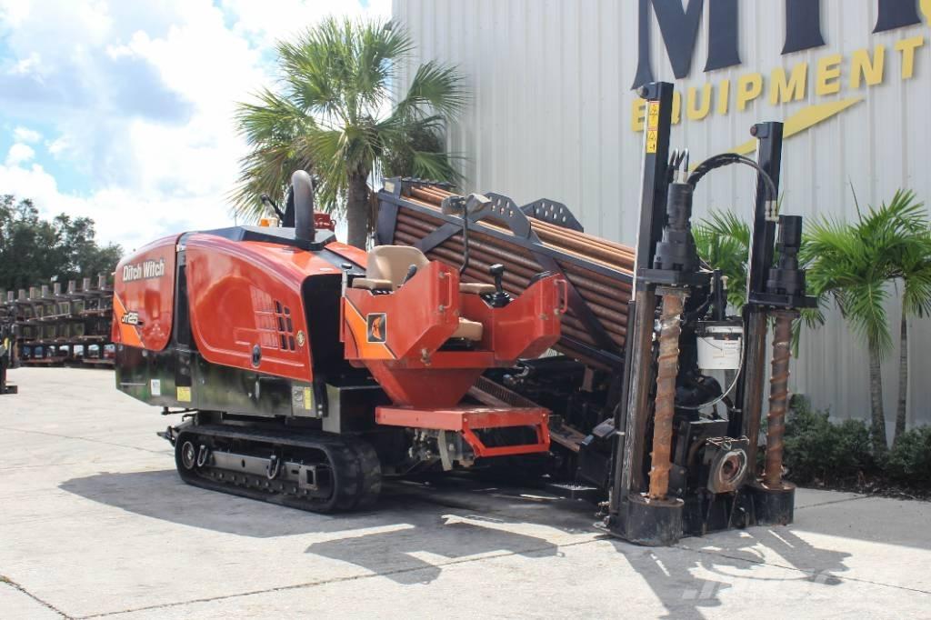 Ditch Witch JT25 Horizontal drilling rigs
