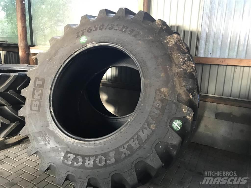 BKT 650/85R42 IF Tyres, wheels and rims
