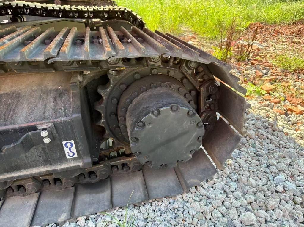 Hitachi ZX 210 Crawler excavators
