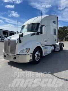 Kenworth T680 Prime Movers