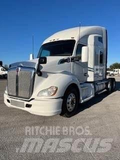 Kenworth T680 Prime Movers