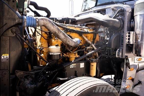Peterbilt 389 Prime Movers