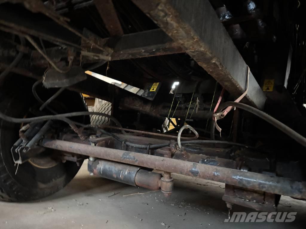 New Holland BB 940 Square balers