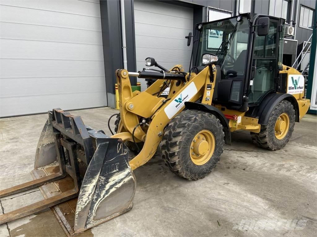 CAT 906M (7164) Multi-purpose loaders