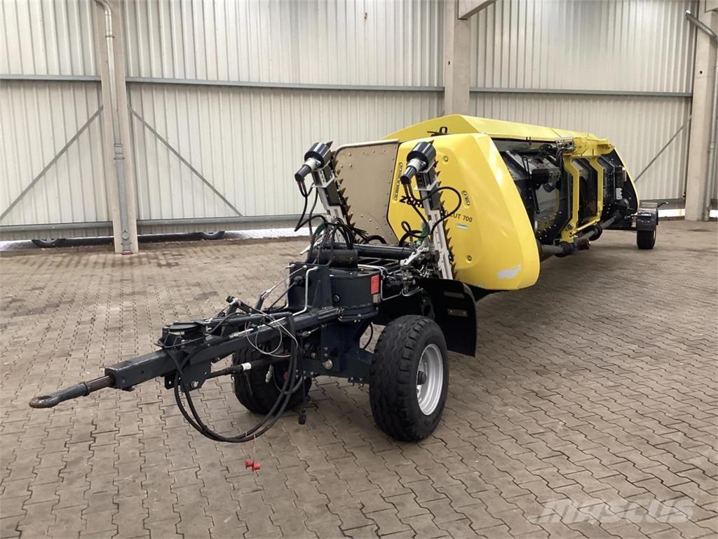 Zürn Profi Cut 700 Combine harvester accessories
